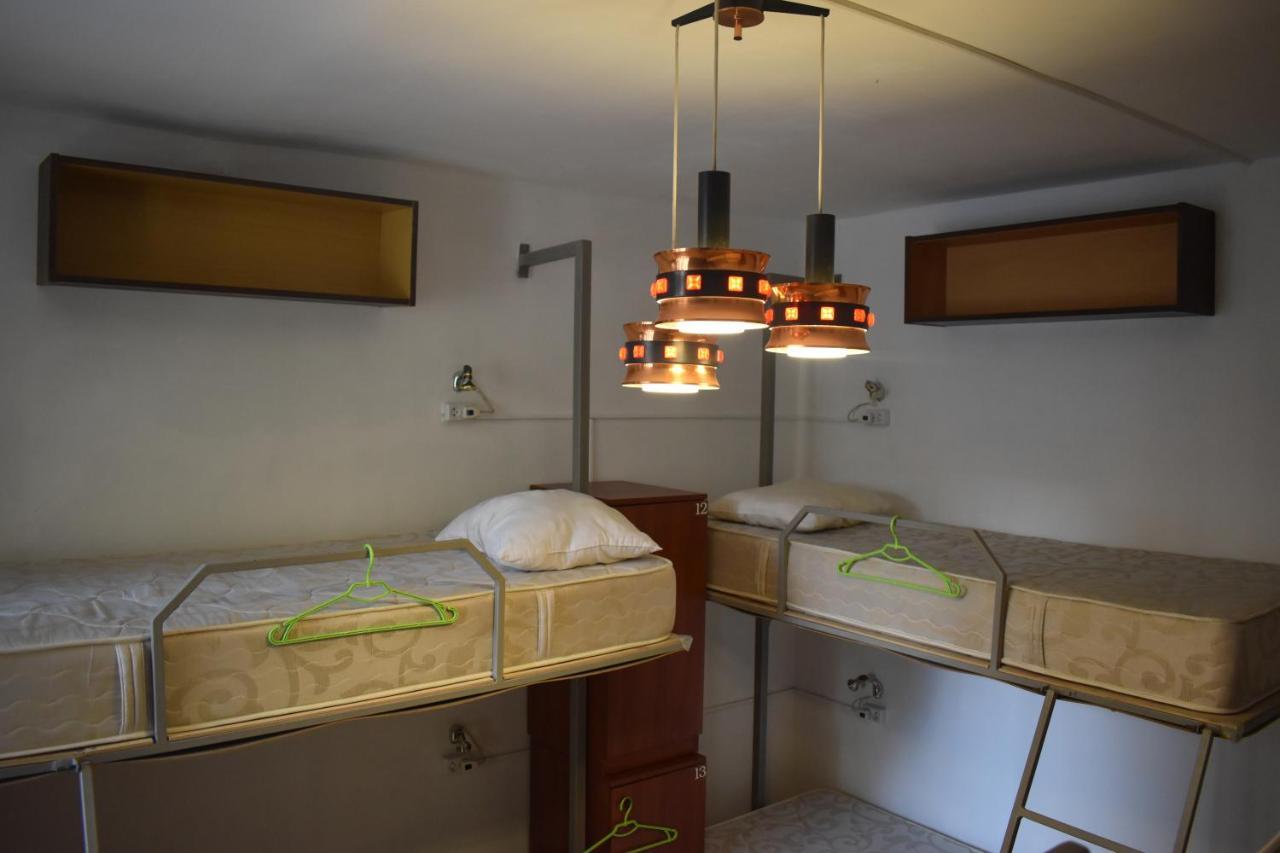 Sleep Studio Hostel Jerevan Eksteriør bilde